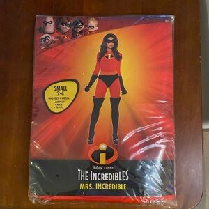 Mrs. Incredible costume, small, never been worn